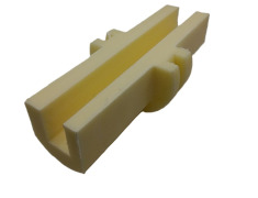 Вкладыш малого грузового лифта 150х70 Т16 мм. Капролон точёный  (L-004-16)